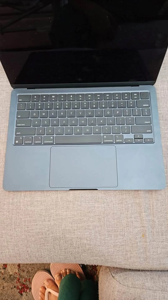 Apple MacBook M2 Air - photo 3