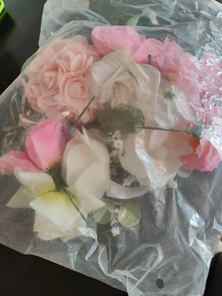 Pink and White Artificial Flower Assortment - photo 3