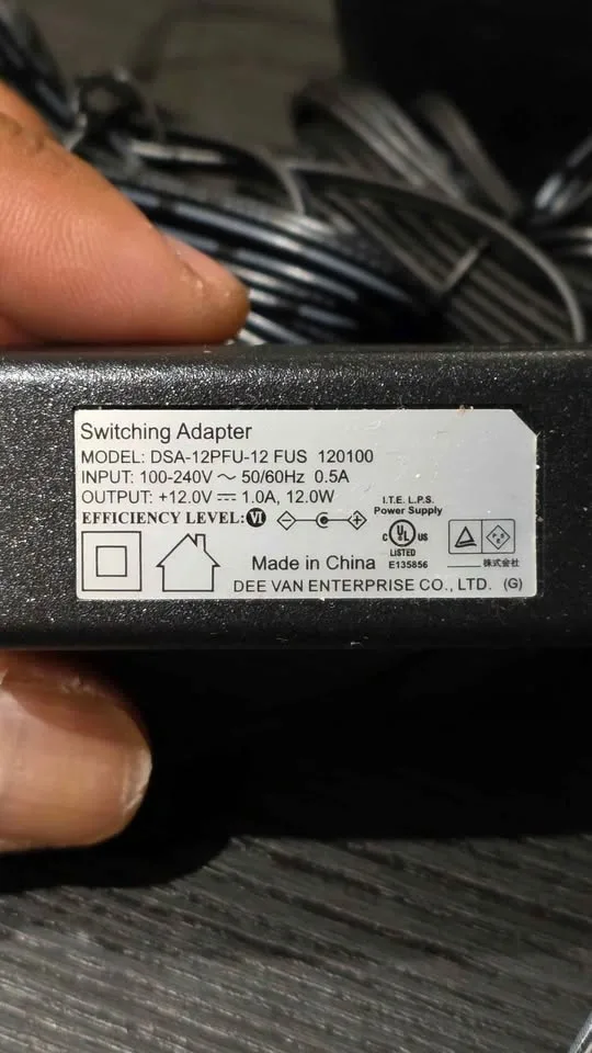Power adapters (new) - photo 2