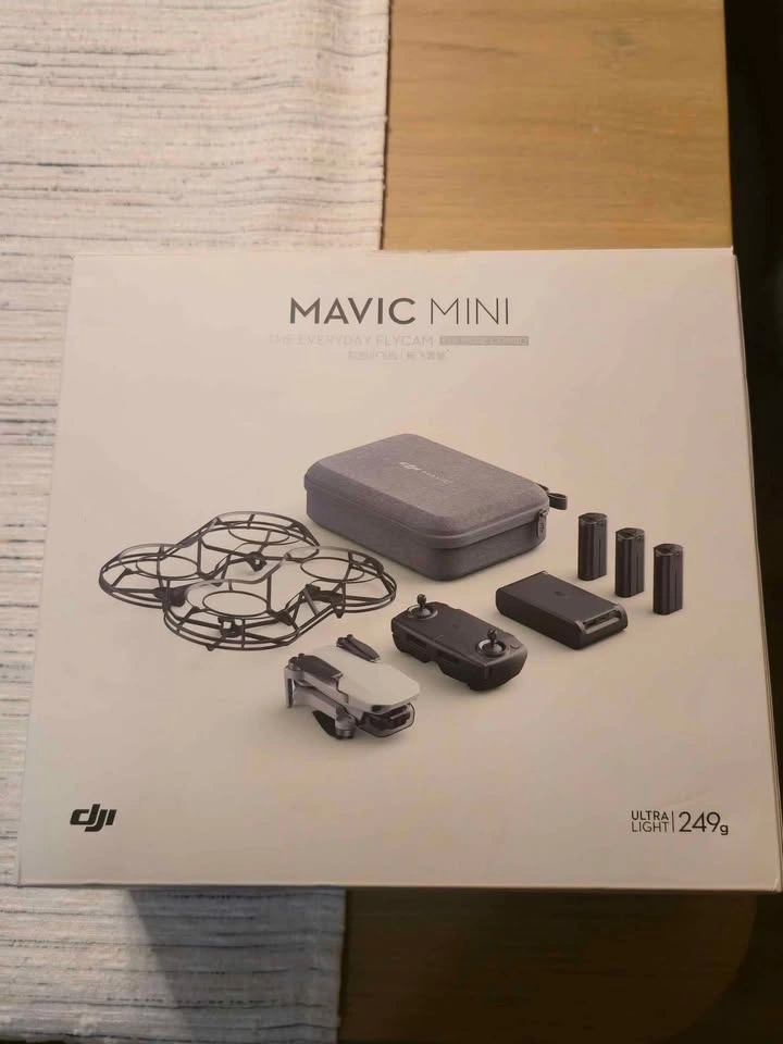 DJI White Mavic Mini Fly More Combo with 3 Batteries - photo 4