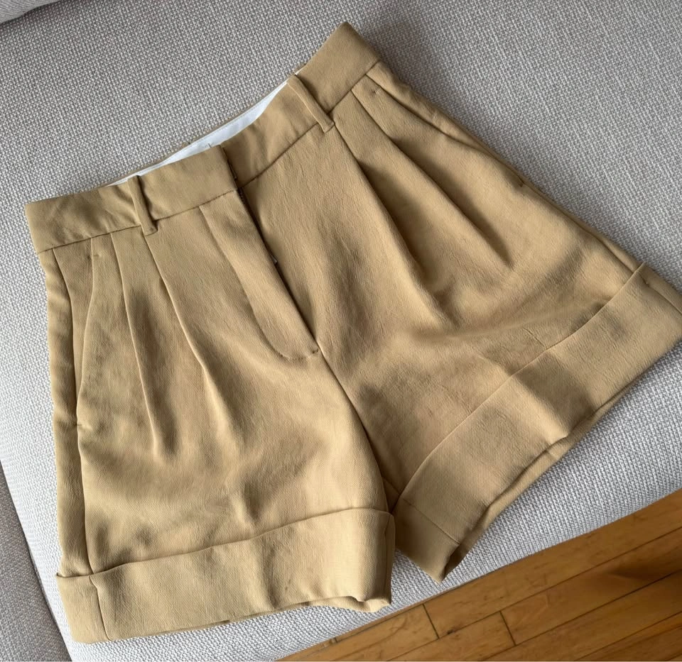 Short - photo 2
