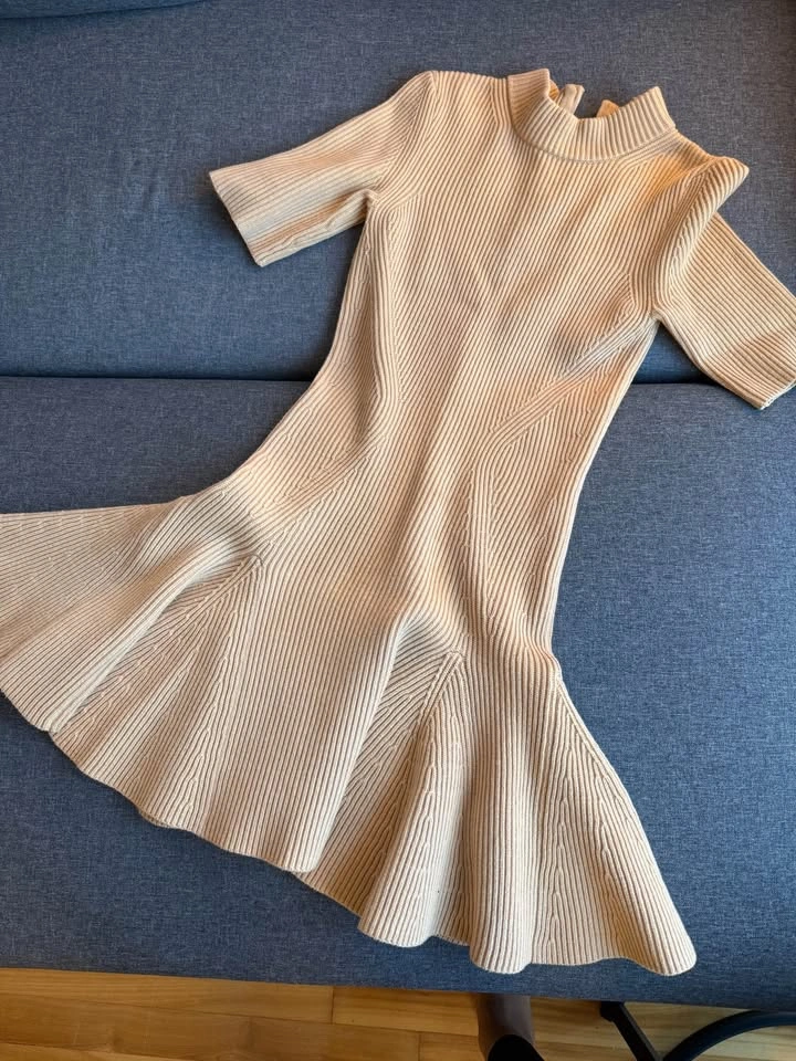 Knit short dress from Reiss