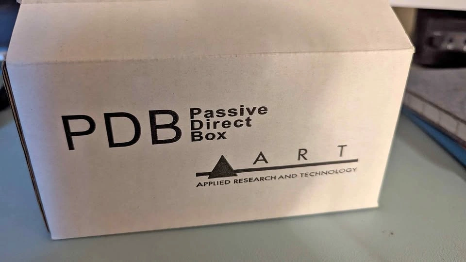 Open box - Passive Direct Interface for bass
