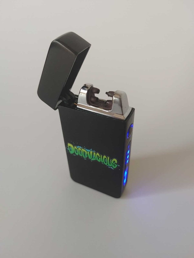 Doobilicious USB Rechargeable Electric Arc Lighter - photo 2