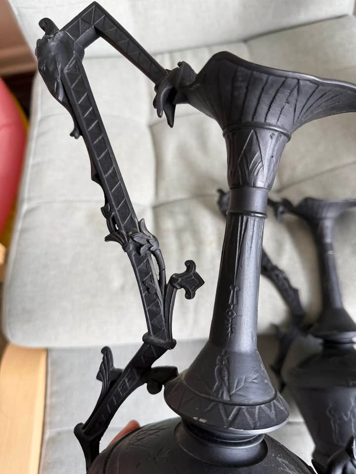 Pair of Antique 19th C. Egyptian Revival Cast Iron Ewers - photo 5