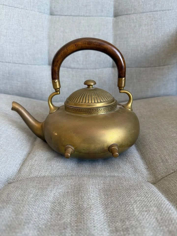 Antique Gorham & Co. Brass Tea Kettle on Warming Stand - photo 4