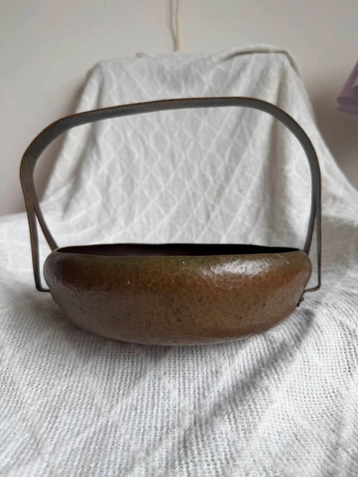 Antique c. 1900 Jos. Heinrichs Hand-Hammered Copper Bowl - photo 3