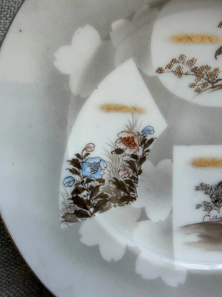 Vintage Mid-Century Japanese Signed Porcelain Saucer - photo 5