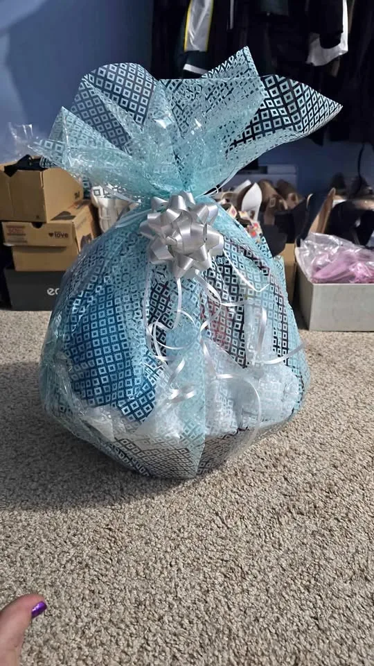 Free Gift Basket Wrapping in Mission thumbnail