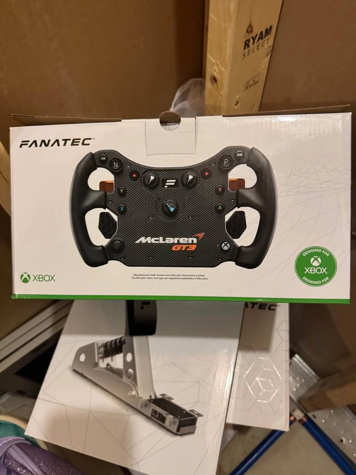 Fanatec Sim Equipment - photo 4