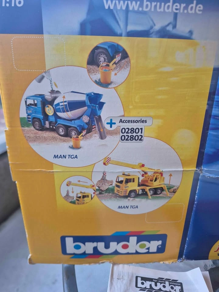 Bruder MAN TGA Fire Engine – New – $55 - photo 2