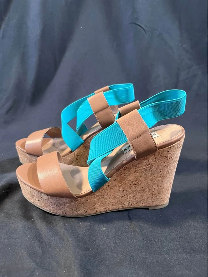 Steve Madden Cork Wedge Sandals – Size 6 - photo 2