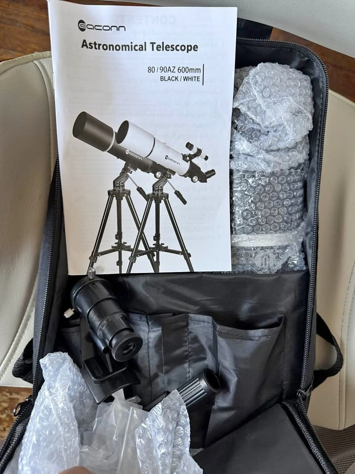 Telescope 80/ 90AZ 600mm with original backpack and lenses
