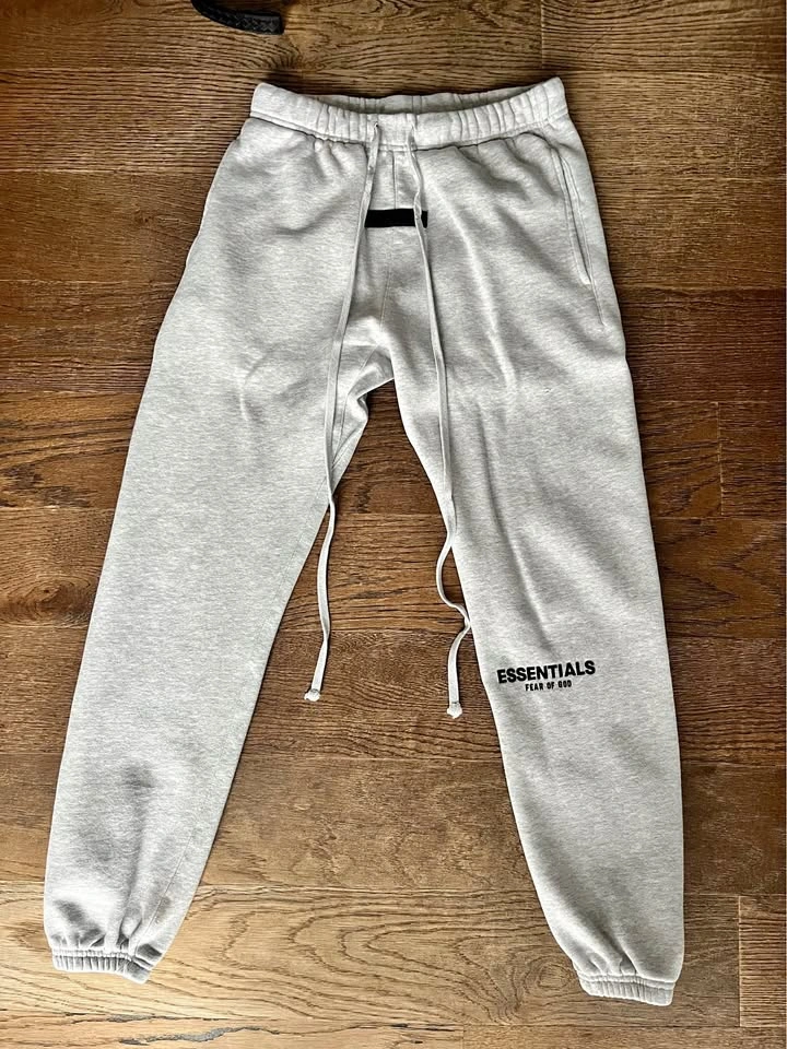 Essential Sweatpants Black And White