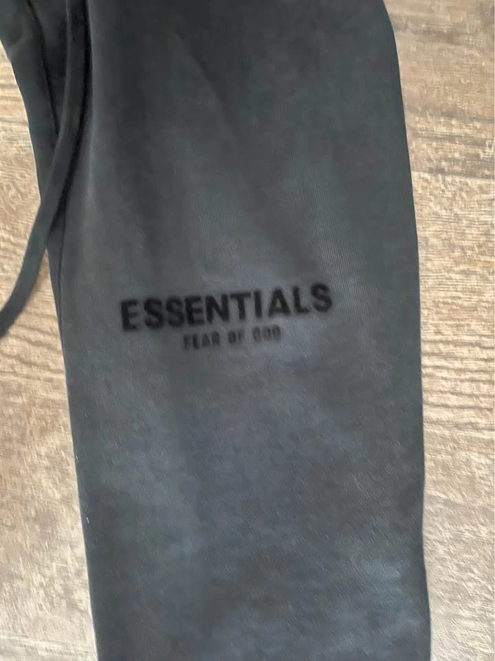 Essential Sweatpants Black And White - photo 4