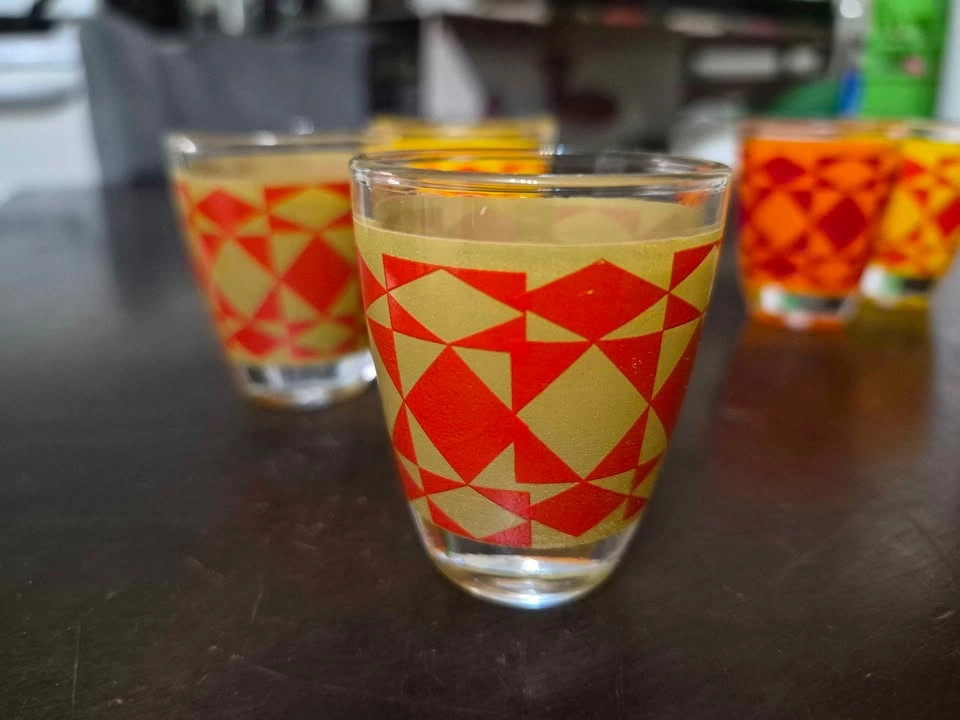 Vintage Luminarc Set of 5 Shot Glasses - photo 4