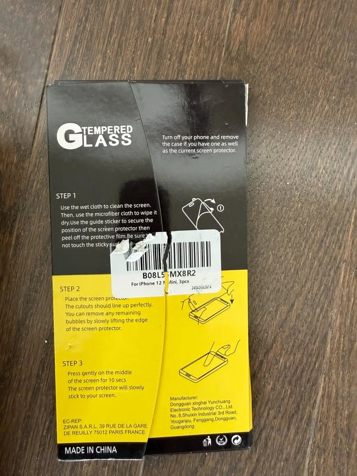 Premium Tempered Glass Screen Protector - photo 2