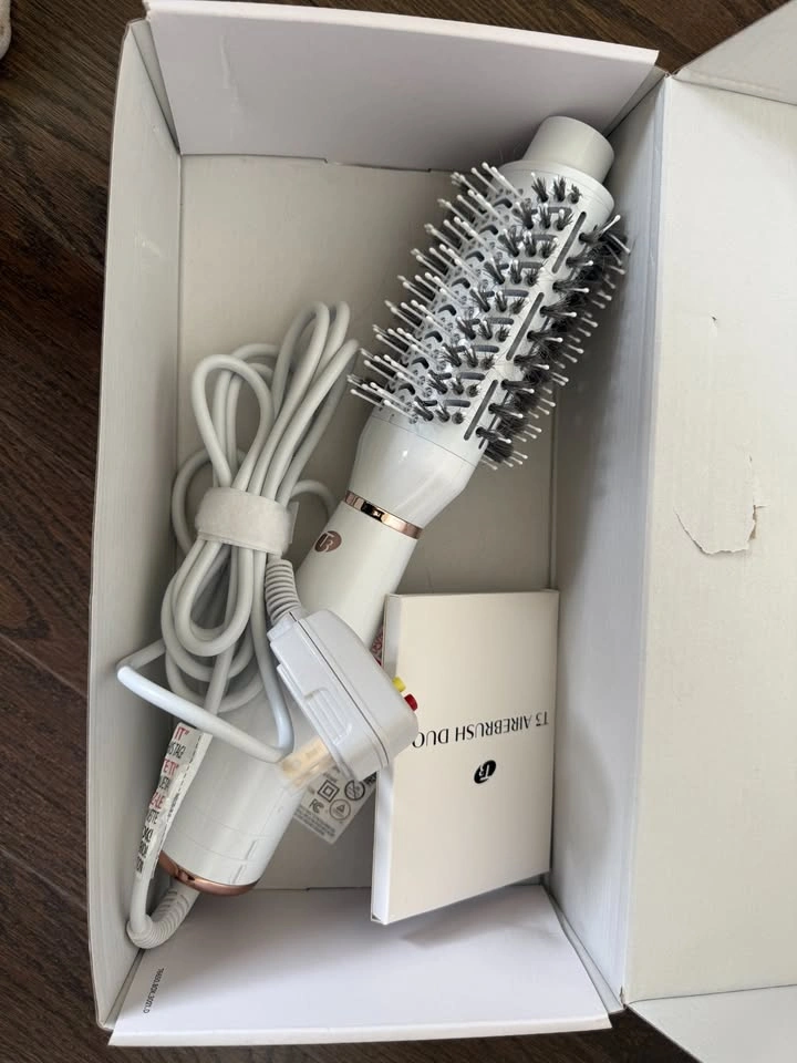 T3 AireBrush Duo Hair Styling Brush - Model 76650 - photo 4