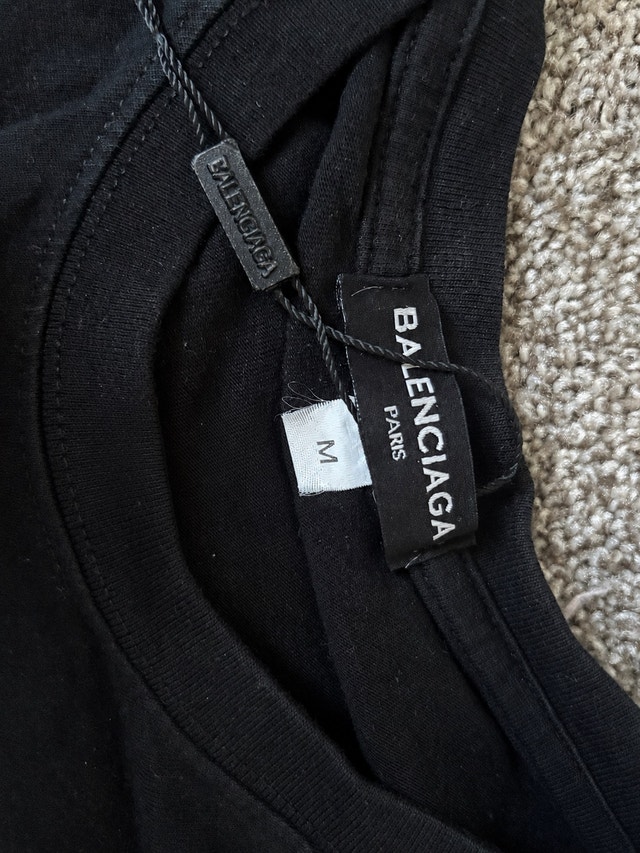 Balenciaga black tee - photo 4