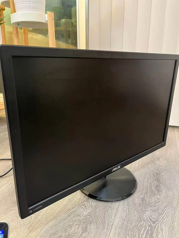 ASUS 27" Computer Monitor - photo 2