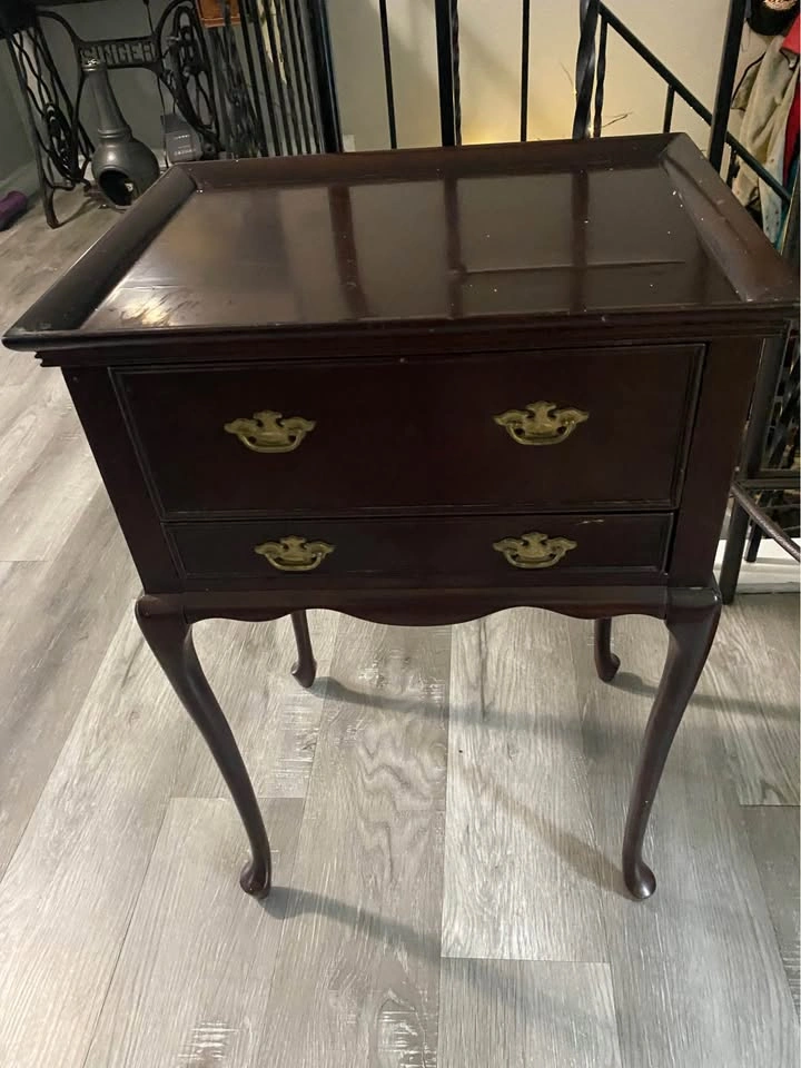 Bombay Company mahogany tea caddy accent table - photo 2