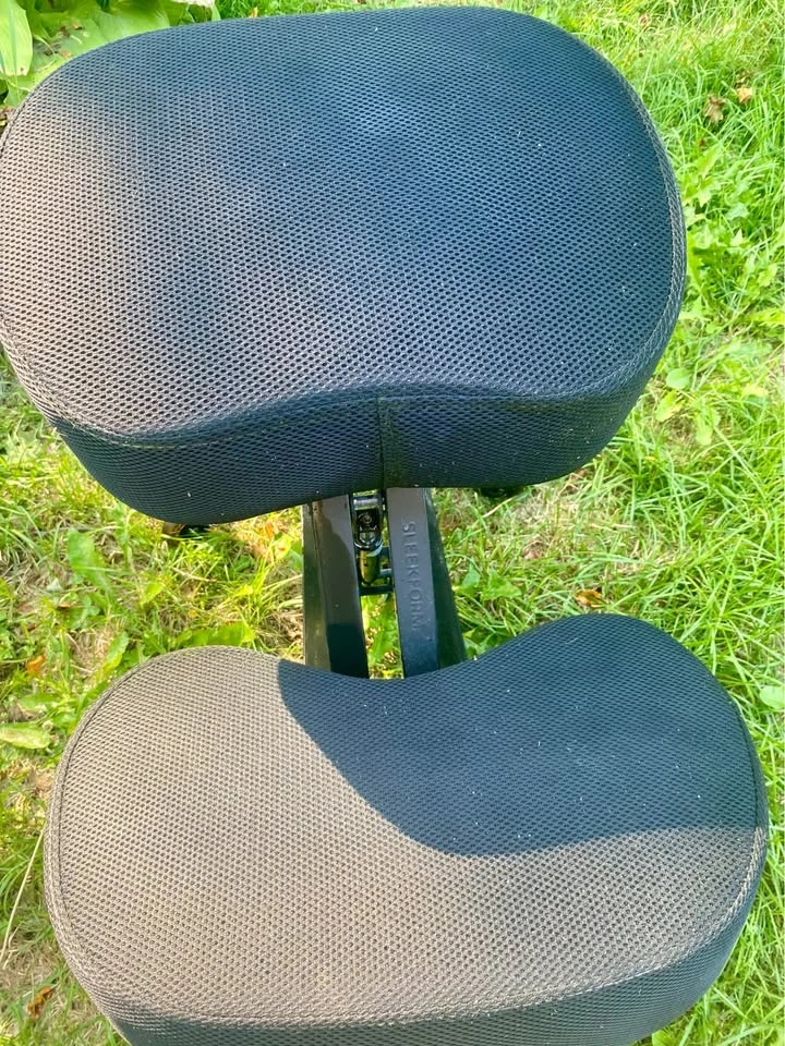 Sleekform ergonomic kneeling chair - photo 3