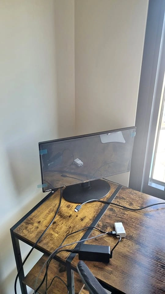 Sceptre E209W 20" LED Monitor w/ box. Must go today
