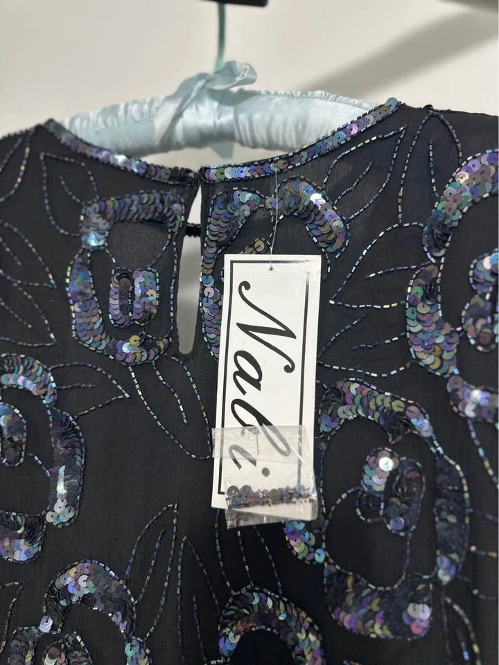 New With Tags Nabi Silk Beaded Rose Top — Size XL - photo 3