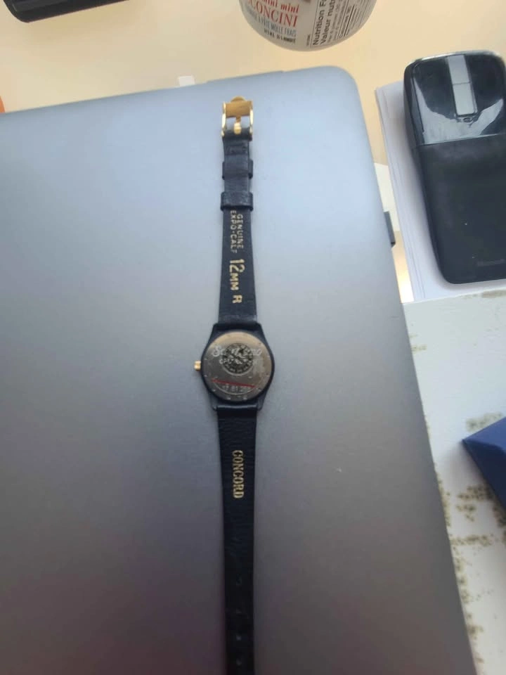 Never used Vintage Concord Quartz Swiss Luxury Watch - photo 3