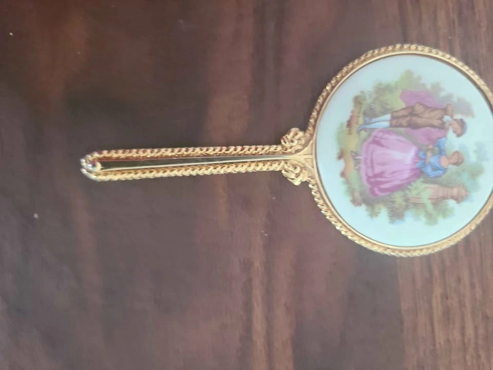 Vintage Fragonard Style Gold Tone Hand Mirror - photo 4