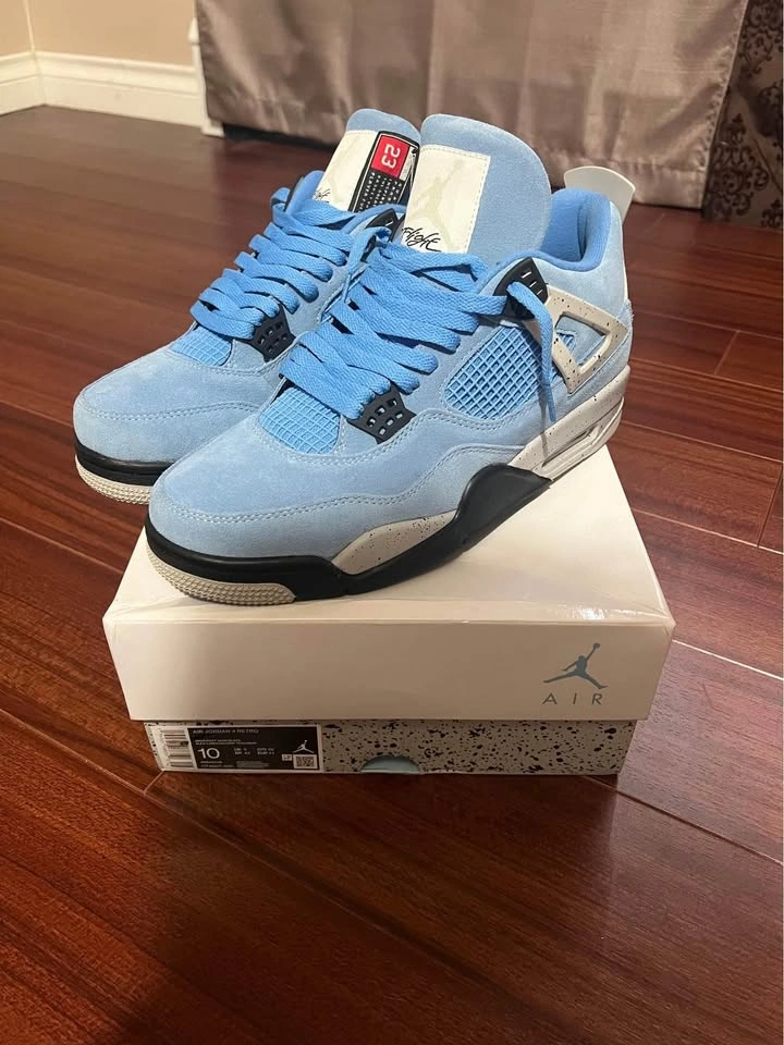 Air Jordan 4 UNC University Blue Size 10 With Box - photo 2