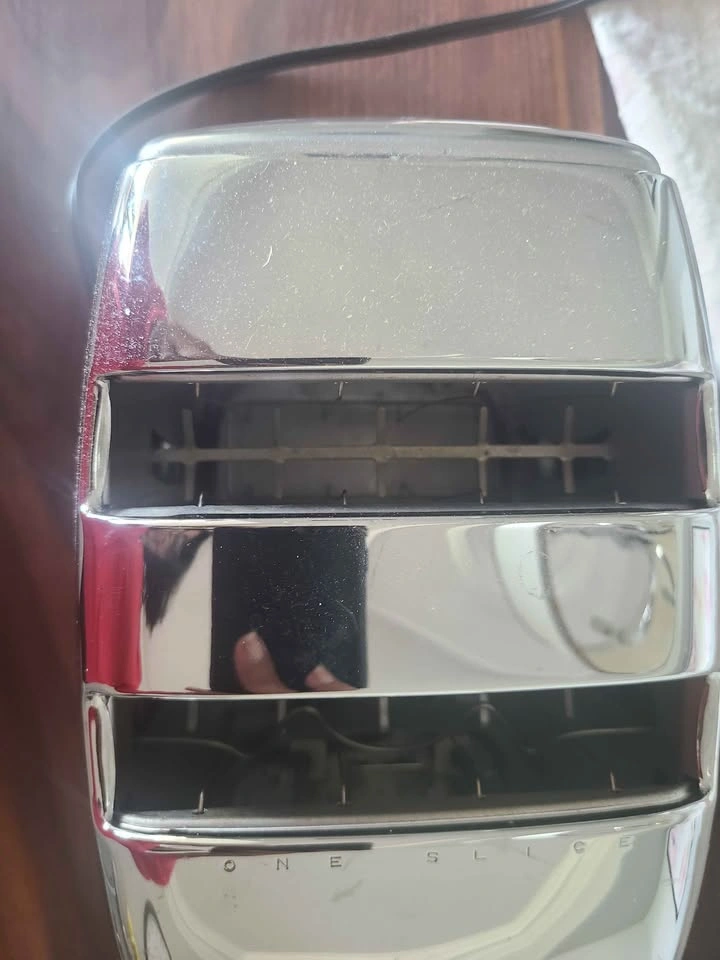 Vintage Sunbeam Radiant Control Toaster - photo 3