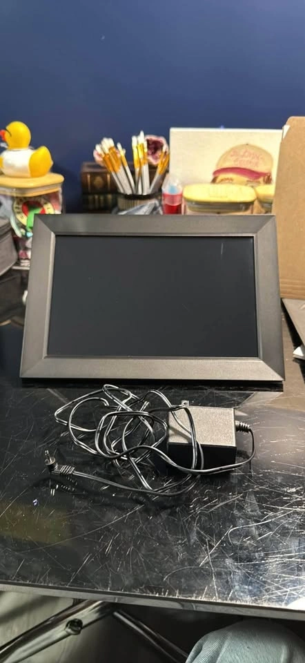 10-Inch Digital Photo Frame with Power Adapter - photo 2
