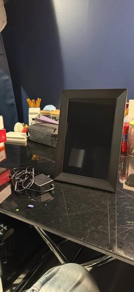 10-Inch Digital Photo Frame with Power Adapter - photo 3