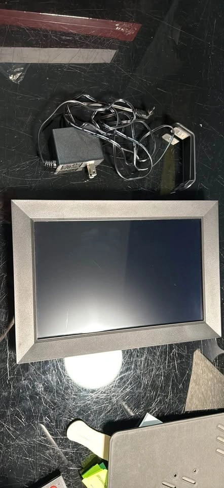 10-Inch Digital Photo Frame with Power Adapter - photo 4
