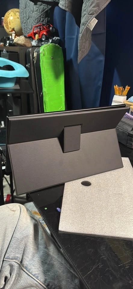 Vilva V156F1 Portable Monitor - photo 2