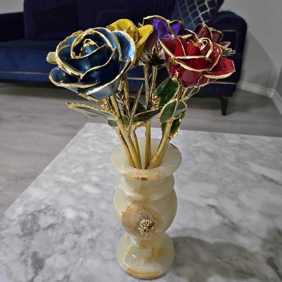 24K Gold-Dipped Roses Collection & Genuine Onyx/Crystal Vases