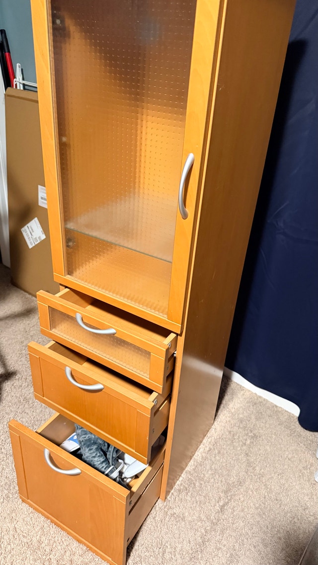 Small Cabinet (pickup only) - photo 3