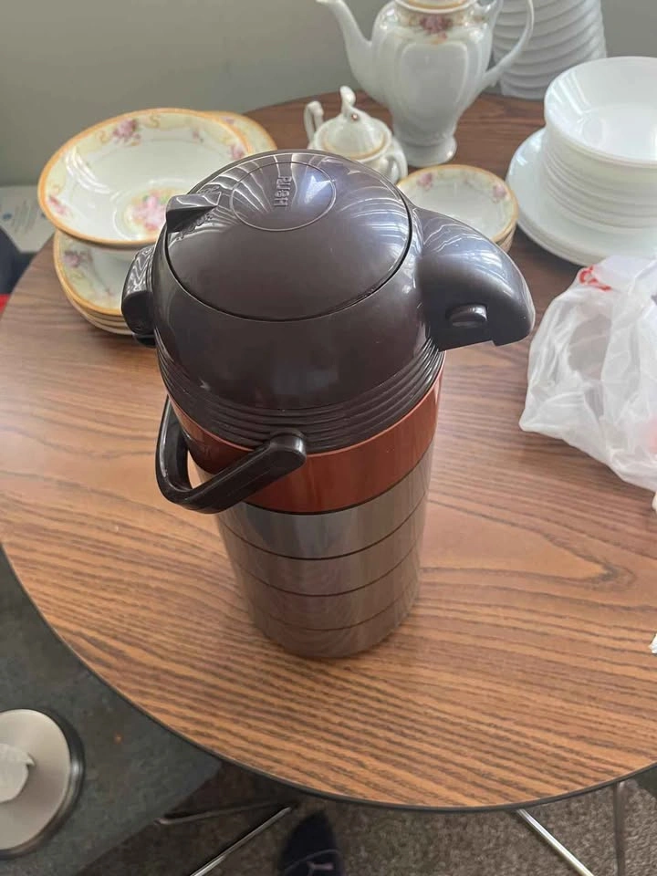 Insulated Beverage Dispenser - photo 2