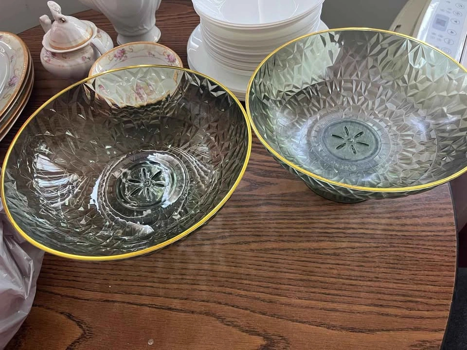 Assorted Serving Dishes and Bowls Set - photo 4