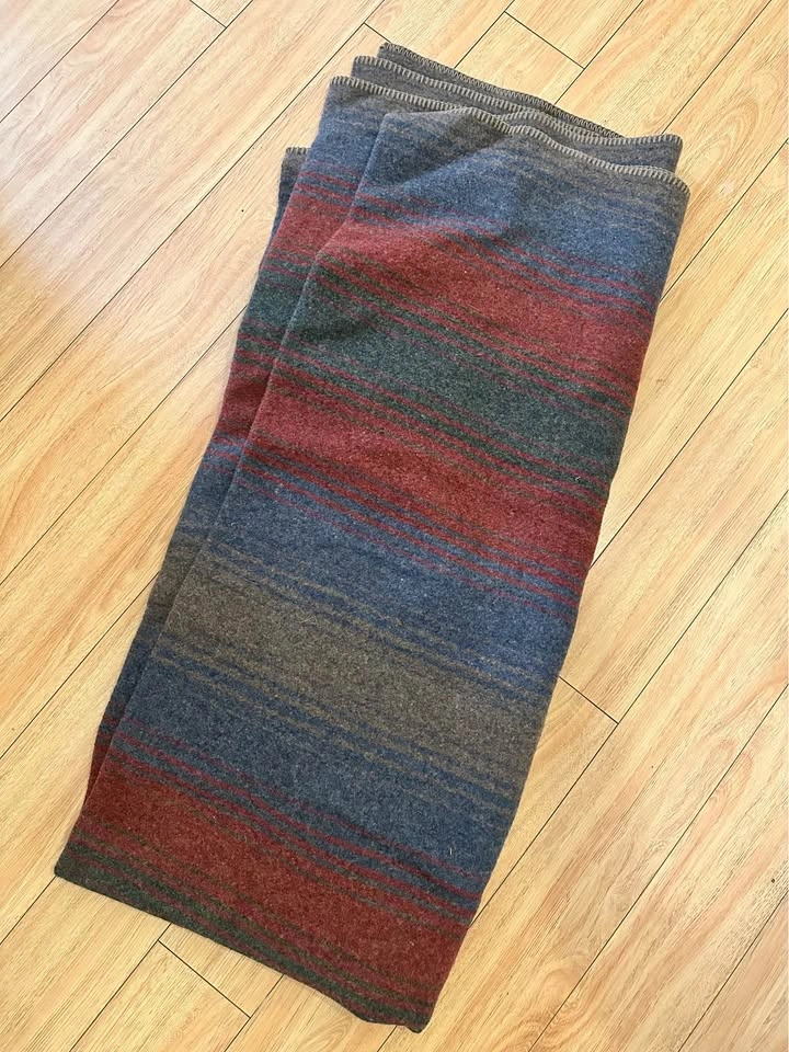 Pendleton Blanket - photo 2