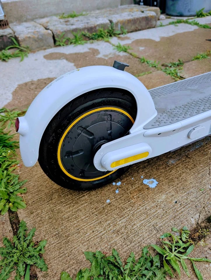 Segway G30LP Electric Scooter - photo 2