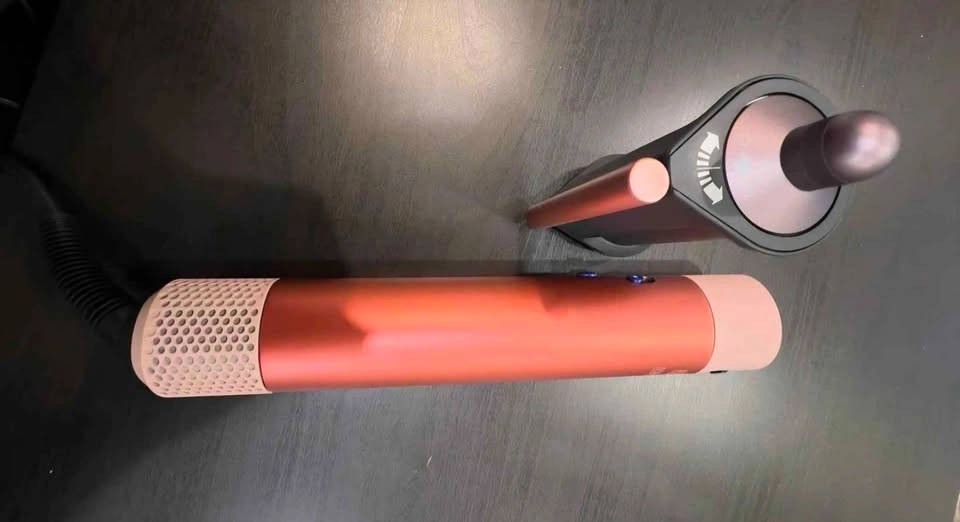 Dyson airwrap ceramic pink with Coanda - photo 4