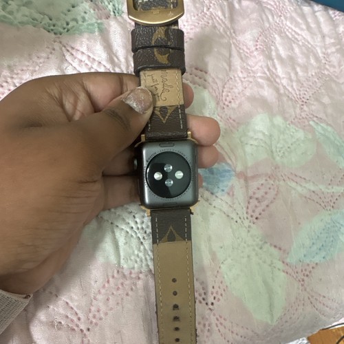 Apple Watch Series 3 38mm Gray Aluminum Case Brown Leather Band - photo 4