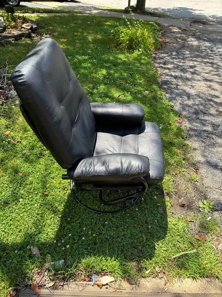 Swivel Recliner chair - photo 4