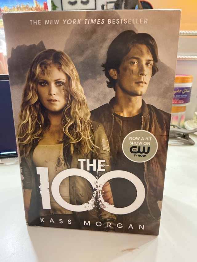 The 100 - Complete Box Set by Kass Morgan