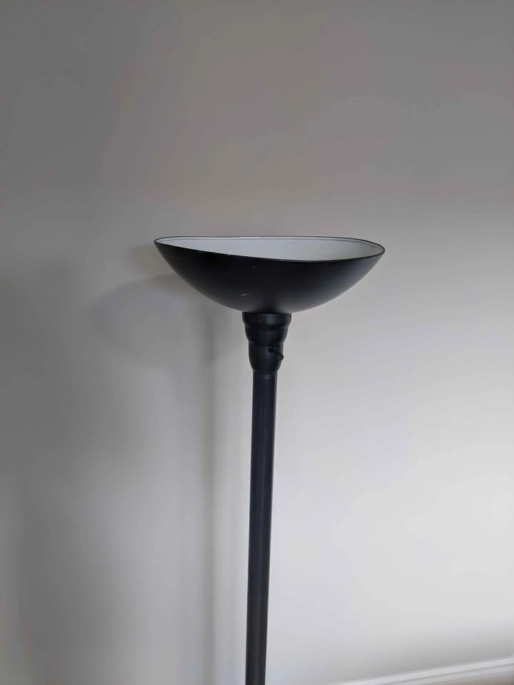 Black Floor Lamp - photo 2