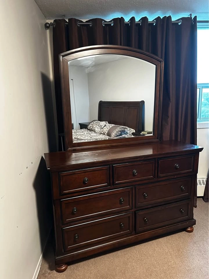 Chelsea 7pc Queen Bedroom Set - Cherry Brown - photo 2