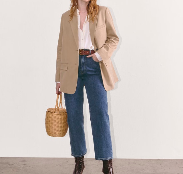 Everlane Curvy Way High Jeans with raw hem in light denim-Sz. 25