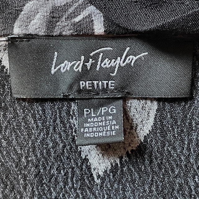 Lord & Taylor Tunic Top-Black + White Floral-Size Large Petite - photo 2